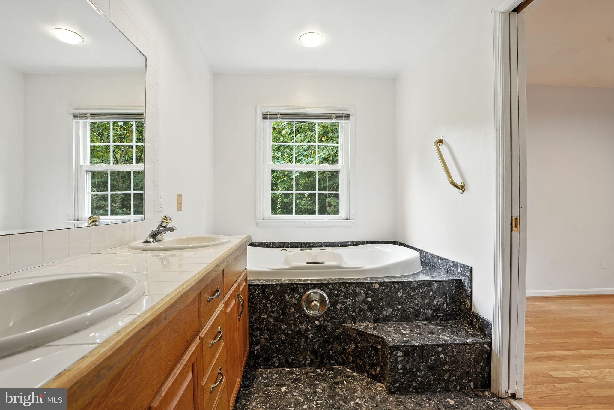 2359 Tumbletree Way Reston, VA 20191 - Photo 25 of 45