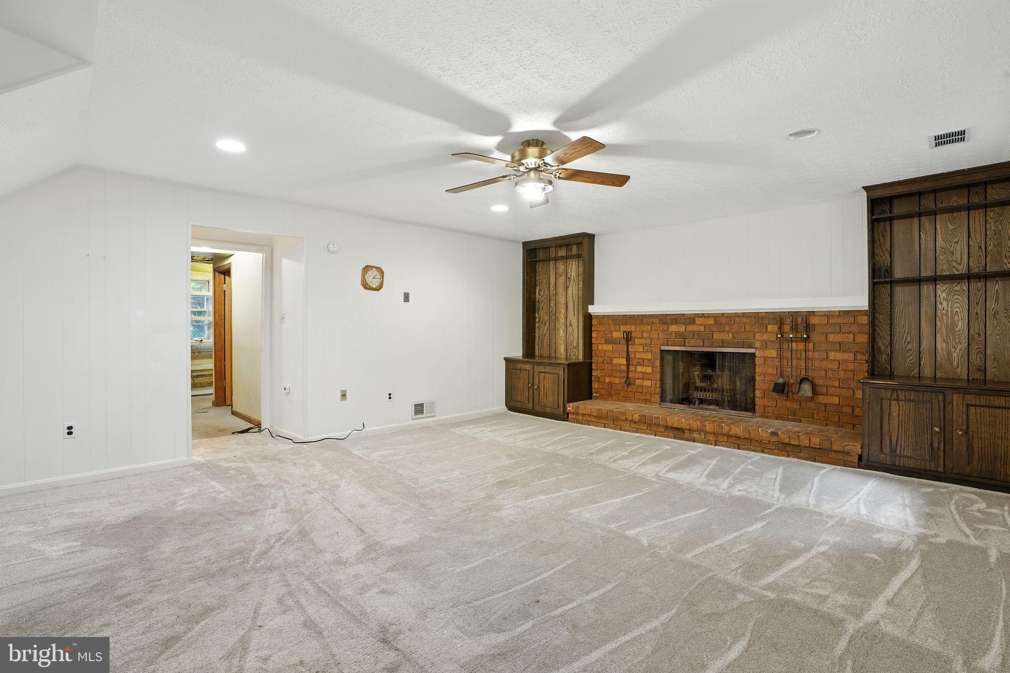 2359 Tumbletree Way Reston, VA 20191 - Photo 29 of 45