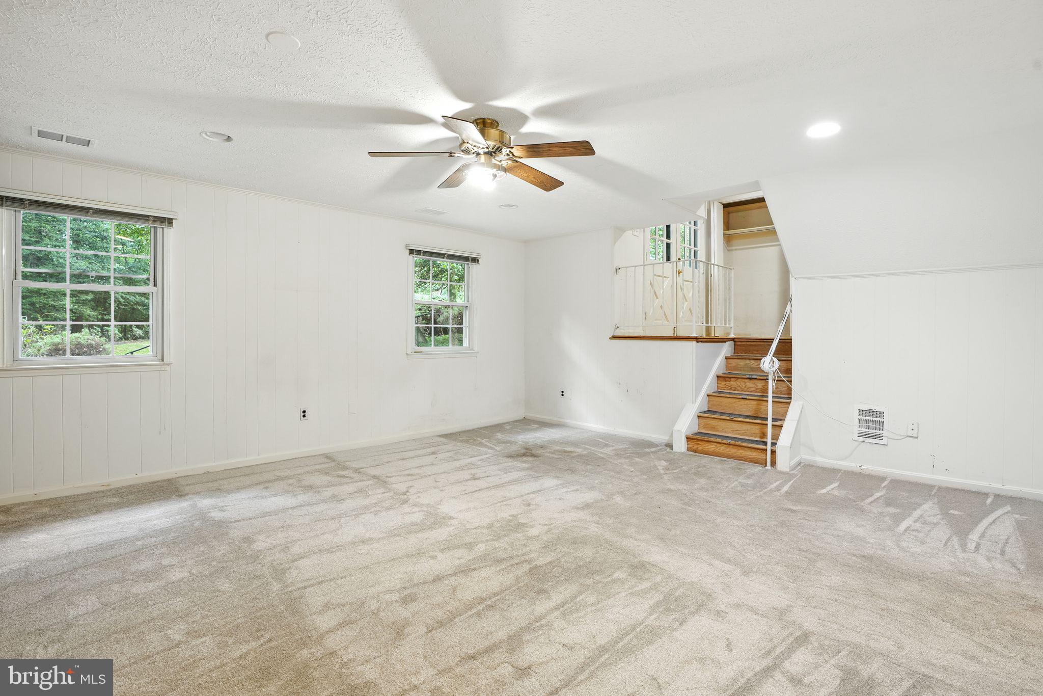 2359 Tumbletree Way Reston, VA 20191 - Photo 31 of 45