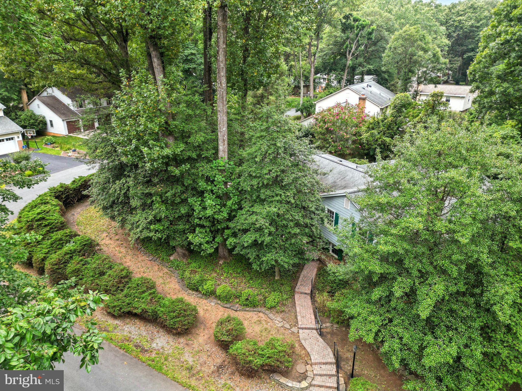 2359 Tumbletree Way Reston, VA 20191 - Photo 39 of 45