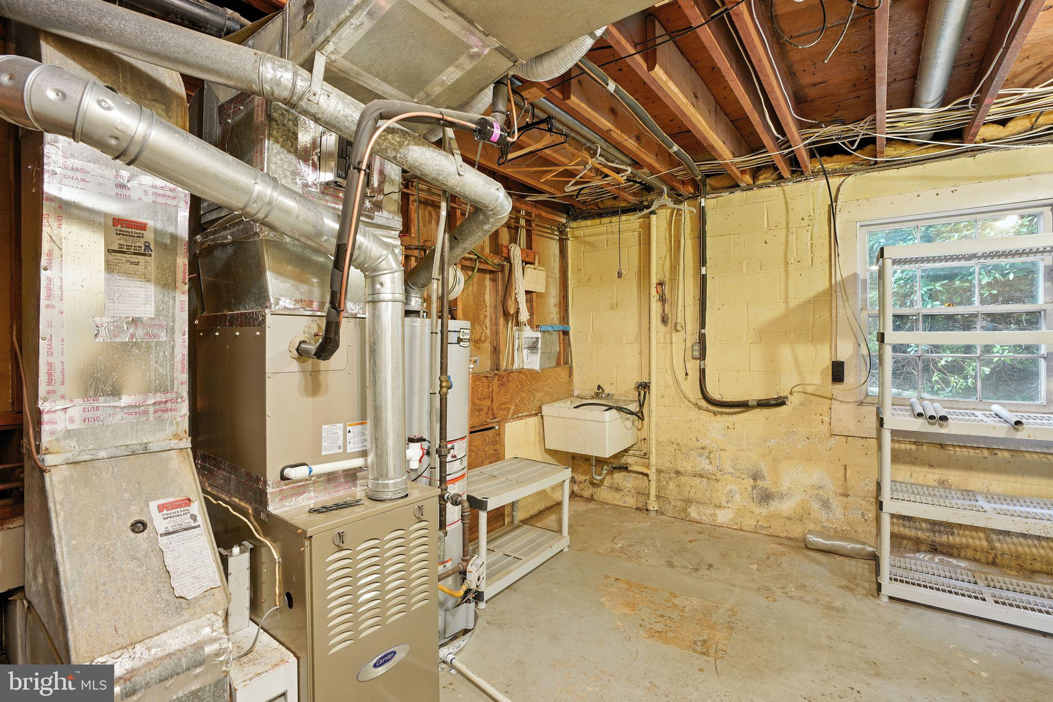 2359 Tumbletree Way Reston, VA 20191 - Photo 44 of 45