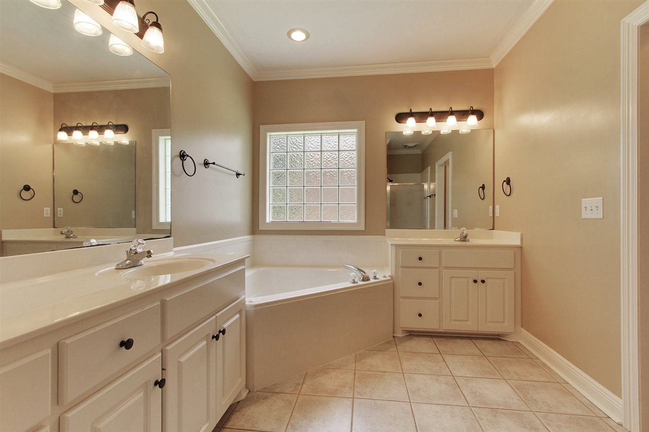 302 Maplewood Place Ridgeland, MS 39157 - Photo 9 of 15 Photo 9