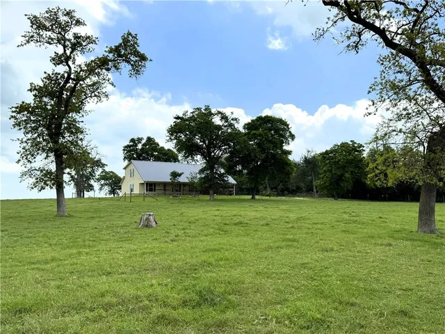 $324,900 | 12628 North Tidwell Prairie Road, Bremond, TX 76629