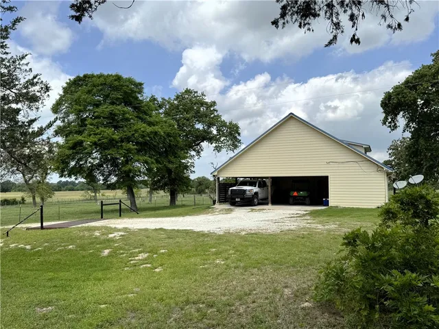 $324,900 | 12628 North Tidwell Prairie Road, Bremond, TX 76629
