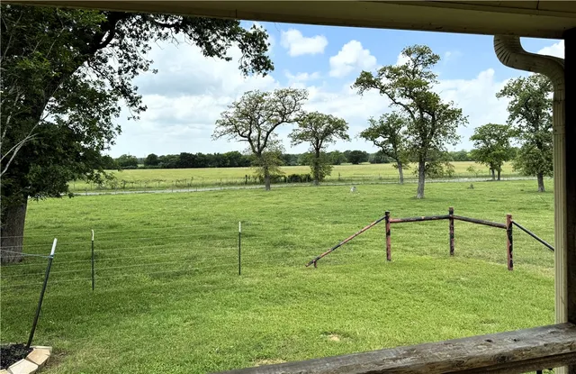 $324,900 | 12628 North Tidwell Prairie Road, Bremond, TX 76629
