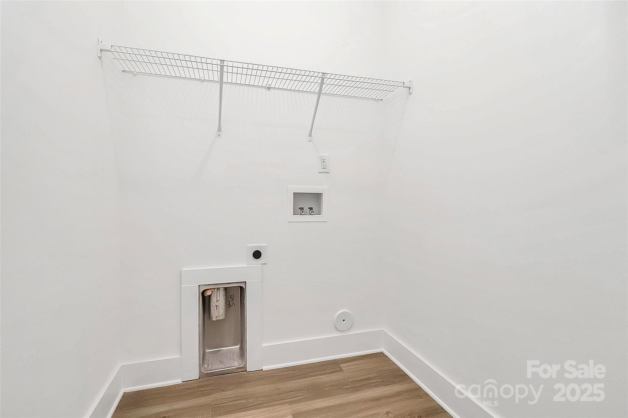 6122 Lowder Road Salisbury, NC 28147 - Photo 25 of 31 a view of small space with wooden floor