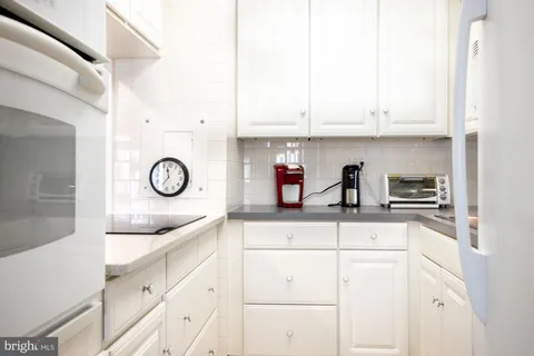 $225,000 | 1900 John F Kennedy Boulevard, Unit 501, Philadelphia, PA 19103