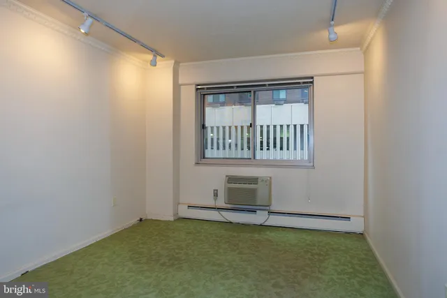 $239,000 | 1900 John F Kennedy Boulevard, Unit 501, Philadelphia, PA 19103