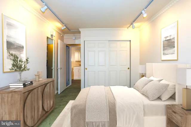 $239,000 | 1900 John F Kennedy Boulevard, Unit 501, Philadelphia, PA 19103