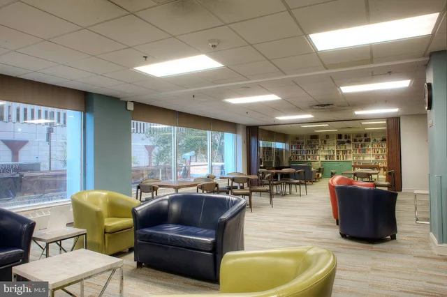 $239,000 | 1900 John F Kennedy Boulevard, Unit 501, Philadelphia, PA 19103