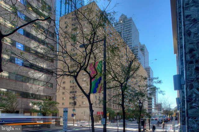 $239,000 | 1900 John F Kennedy Boulevard, Unit 501, Philadelphia, PA 19103