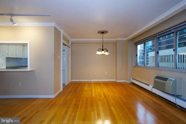 $239,000 | 1900 John F Kennedy Boulevard, Unit 501, Philadelphia, PA 19103