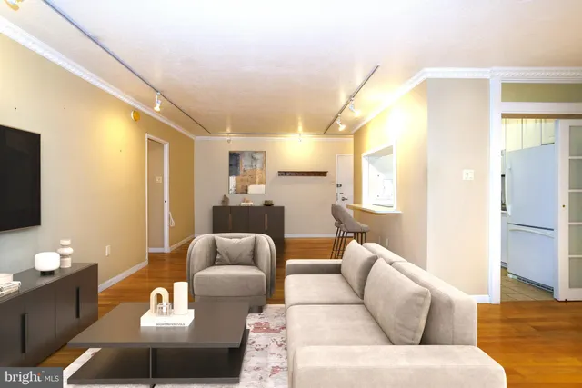 $239,000 | 1900 John F Kennedy Boulevard, Unit 501, Philadelphia, PA 19103