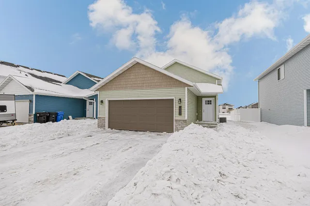 $345,000 | 7365 24th Street South, Fargo, ND 58104