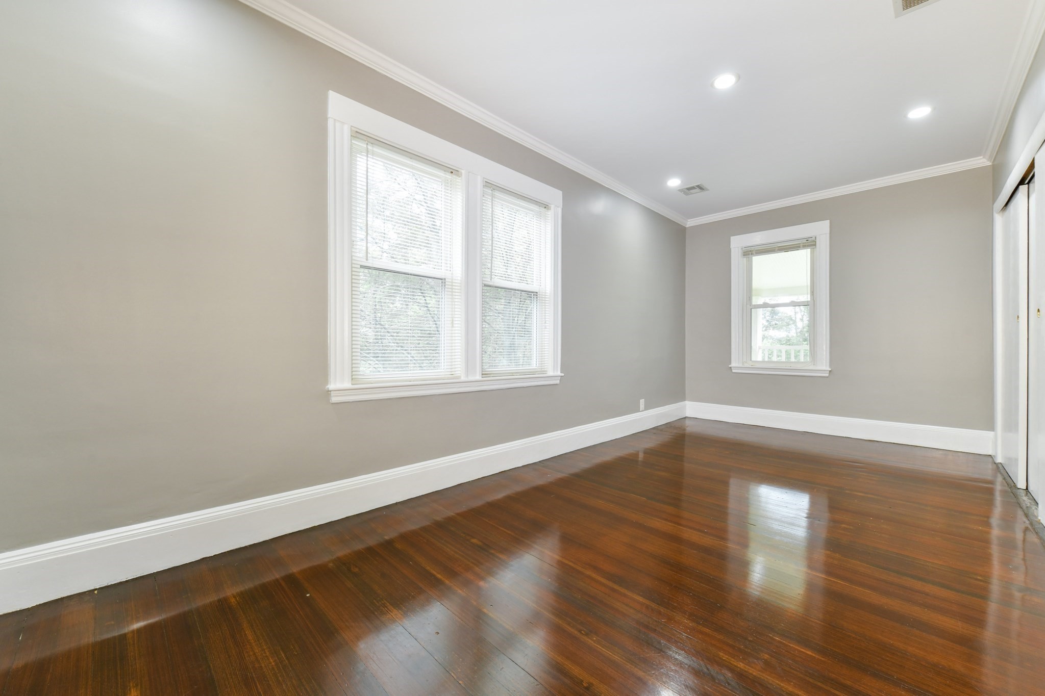 51 Wolcott Road, Unit 1 Chestnut Hill, MA 02467 - Photo 8 of 21 Gallery Image 8