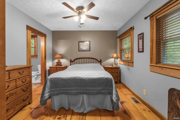 $339,900 | 3331 Shamrock Lane, Birdseye, IN 47513