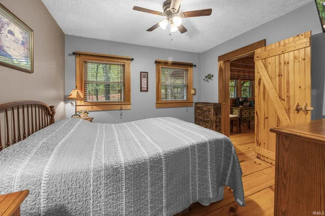 $339,900 | 3331 Shamrock Lane, Birdseye, IN 47513