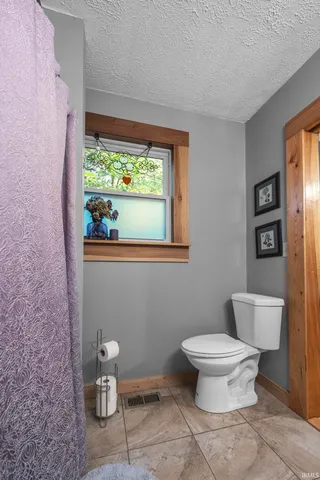 $339,900 | 3331 Shamrock Lane, Birdseye, IN 47513