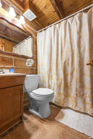 $339,900 | 3331 Shamrock Lane, Birdseye, IN 47513