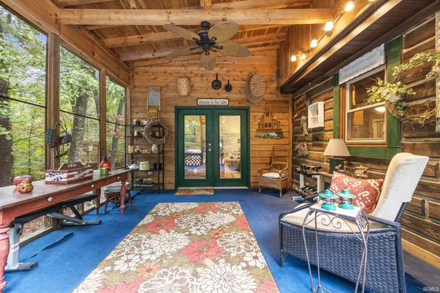 $339,900 | 3331 Shamrock Lane, Birdseye, IN 47513