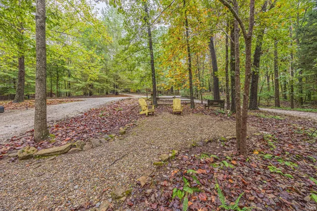 $339,900 | 3331 Shamrock Lane, Birdseye, IN 47513