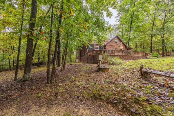 $339,900 | 3331 Shamrock Lane, Birdseye, IN 47513