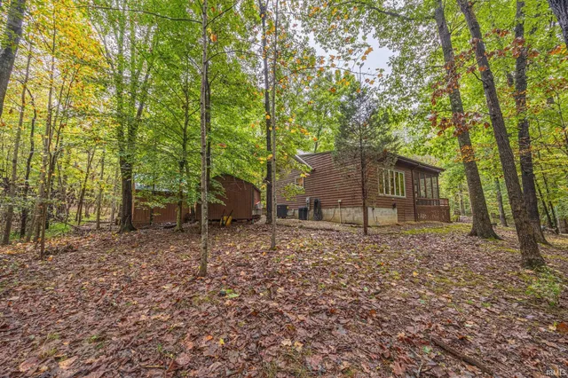 $339,900 | 3331 Shamrock Lane, Birdseye, IN 47513