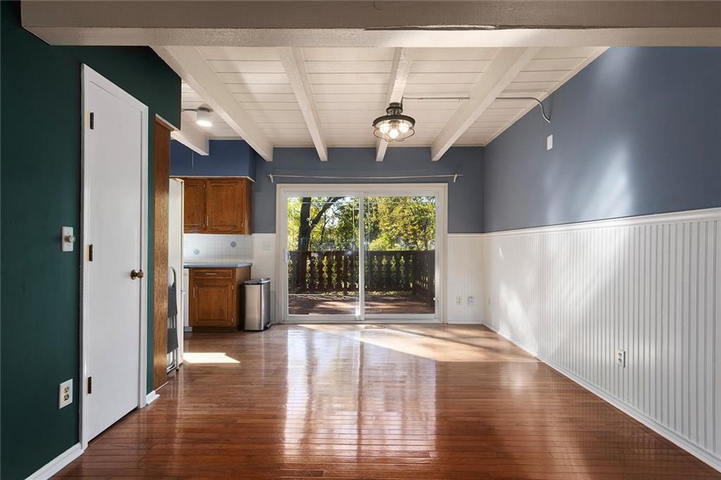 7240 Mastin Street Merriam, KS 66203 - Photo 4 of 32