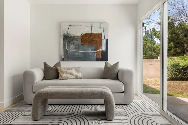 $995,000 | 21731 Bryant Street, Canoga Park, CA 91304
