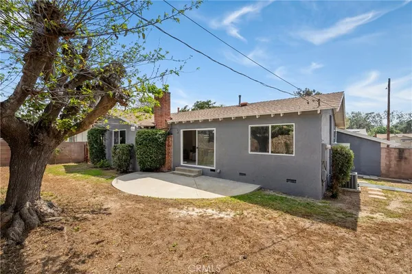 $995,000 | 21731 Bryant Street, Canoga Park, CA 91304