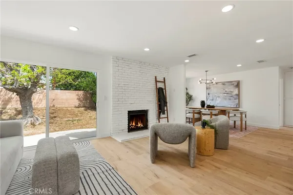 $995,000 | 21731 Bryant Street, Canoga Park, CA 91304