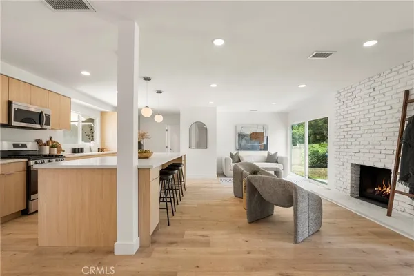 $995,000 | 21731 Bryant Street, Canoga Park, CA 91304