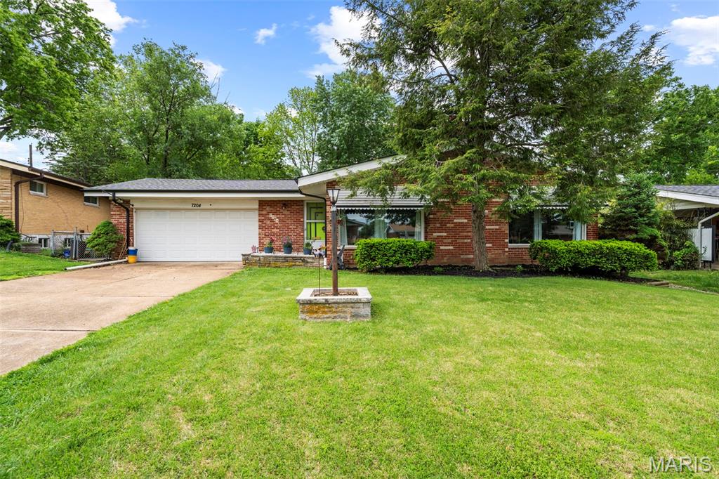 7204 Rockspring Drive Affton, MO 63123 - Photo 1 of 43 Gallery Image 1