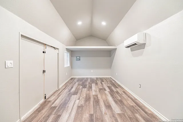 $475,000 | 380 Bear Ridge Drive, La Vernia, TX 78121