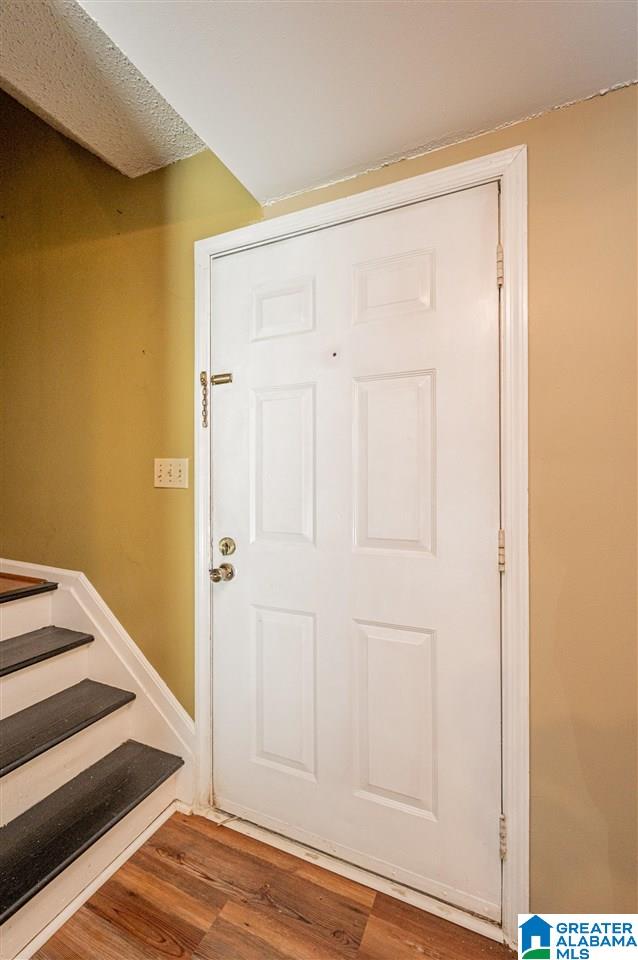 304 Old Rocky Ridge Lane Birmingham, AL 35216 - Photo 5 of 32