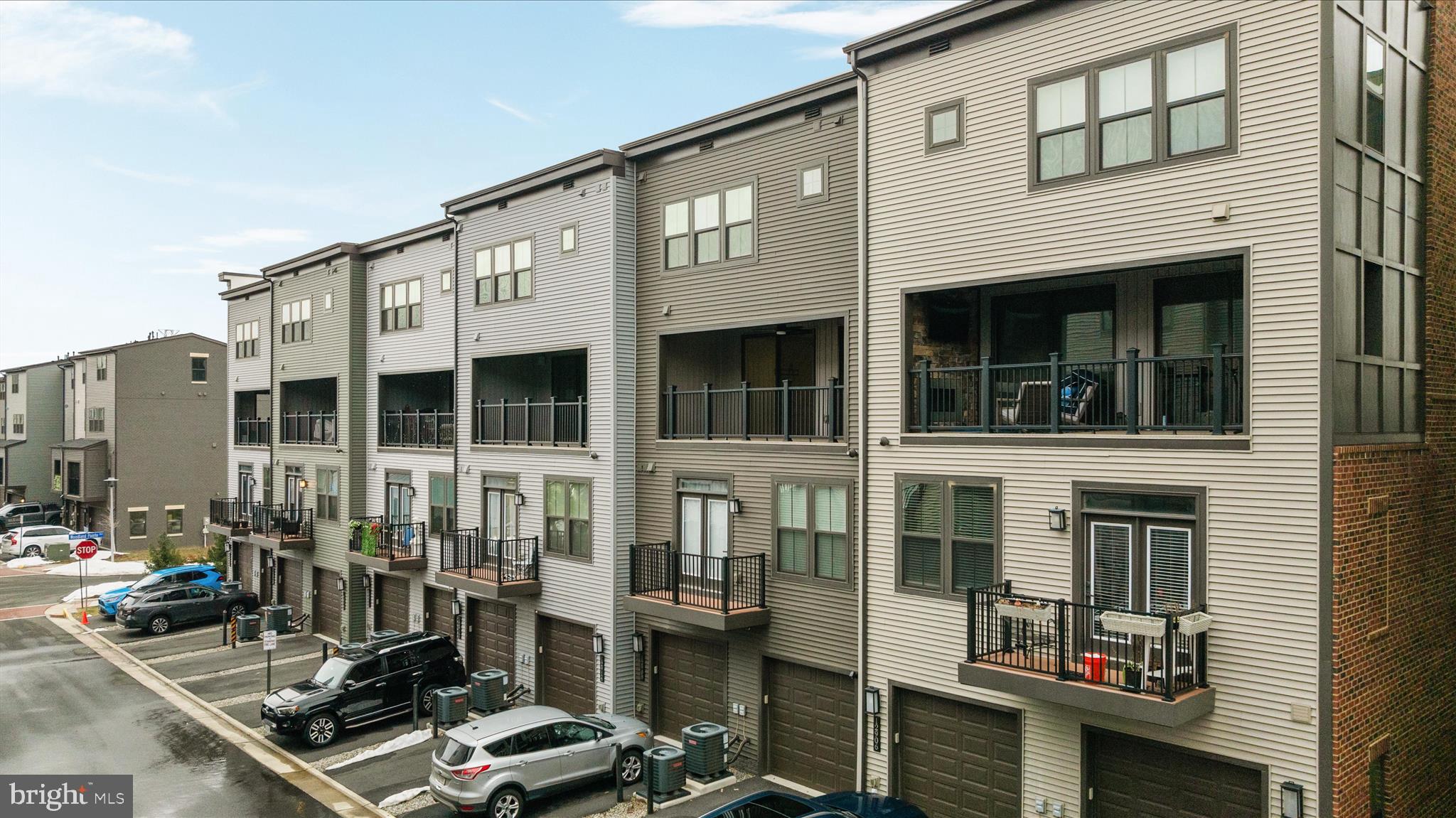 12910 Sunrise Ridge Alley, Unit 60 Herndon, VA 20171 - Photo 34 of 45