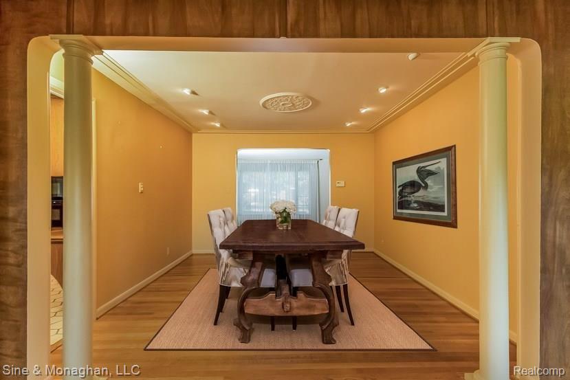 21 Hawthorne Road Grosse Pointe, MI 48236 - Photo 6 of 80 011-Staged_Dining_Room-2235799-mls.jpg
