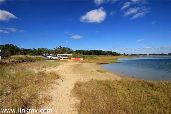52 Waterview Road Oak Bluffs, MA 02557 - Photo 20 of 20 Association beach