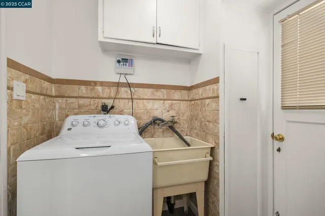 $1,394,900 | 884 Juanita Drive, Lafayette, CA 94595