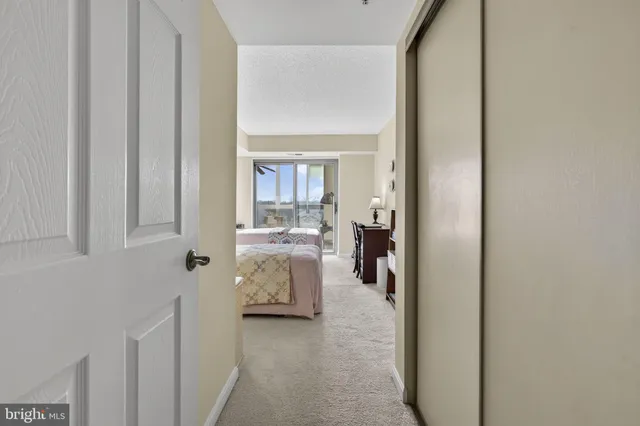 $367,000 | 19385 Cypress Ridge Terrace, Unit 821, Leesburg, VA 20176