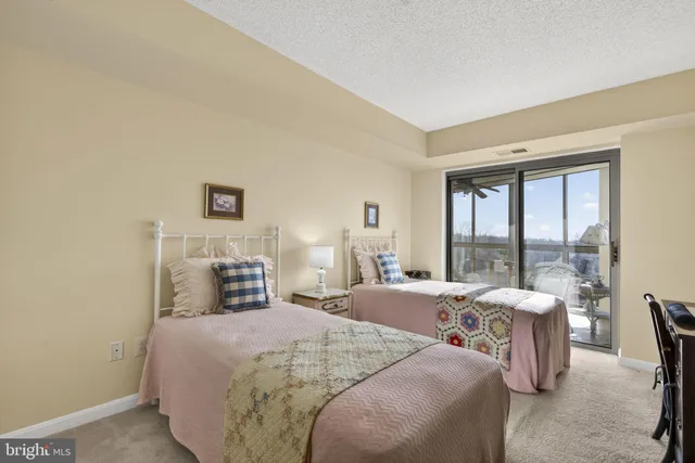 $367,000 | 19385 Cypress Ridge Terrace, Unit 821, Leesburg, VA 20176