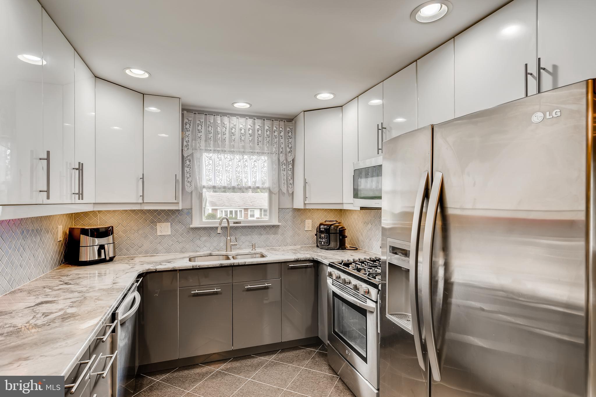337 Leyton Road Reisterstown, MD 21136 - Photo 8 of 28
