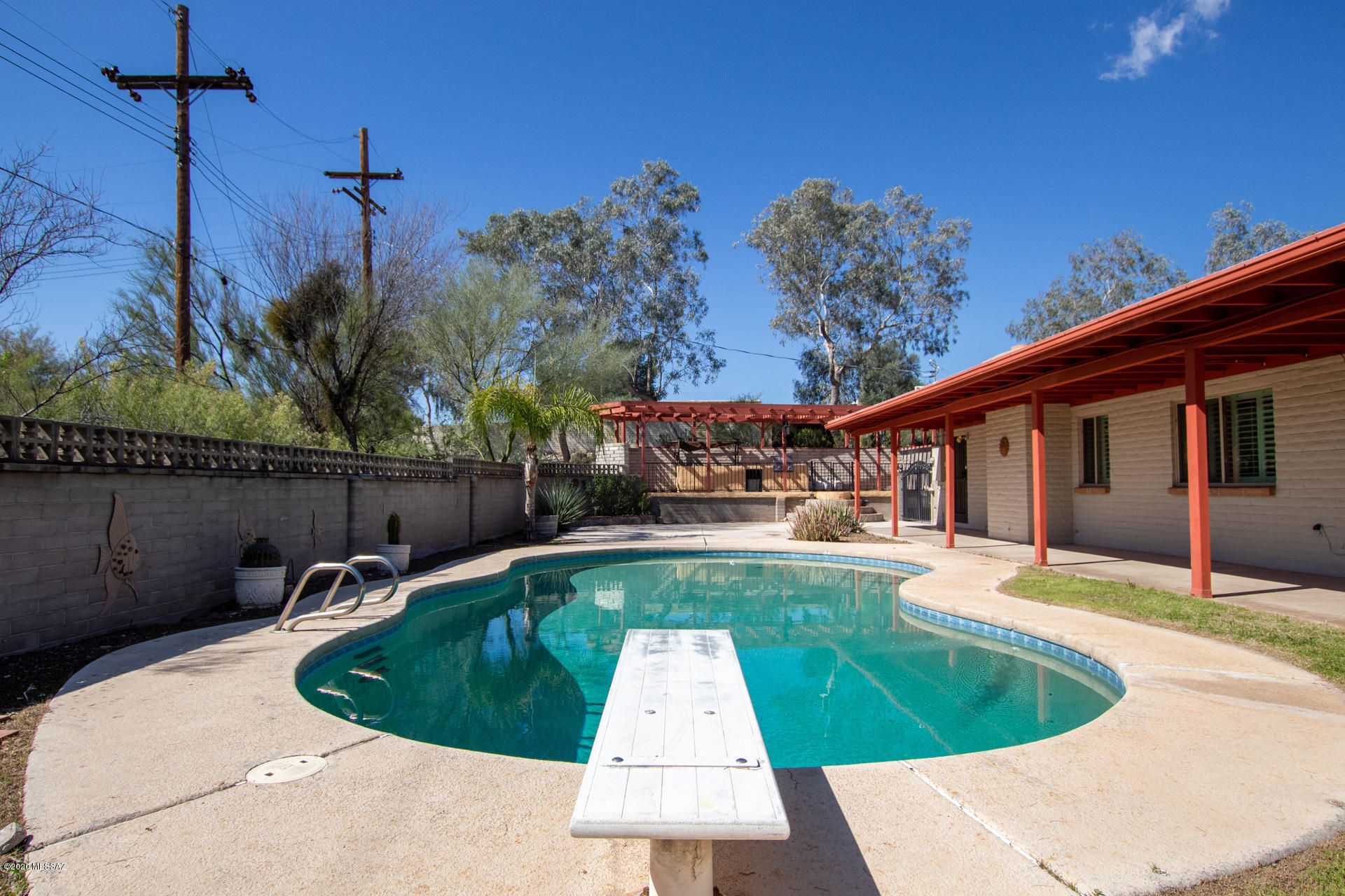 6850 East River Road Tucson, AZ 85750 - Photo 21 of 25 Pool