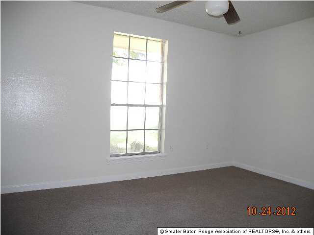 16724 Abshire Avenue Baton Rouge, LA 70816 - Photo 4 of 9 Gallery Image 4