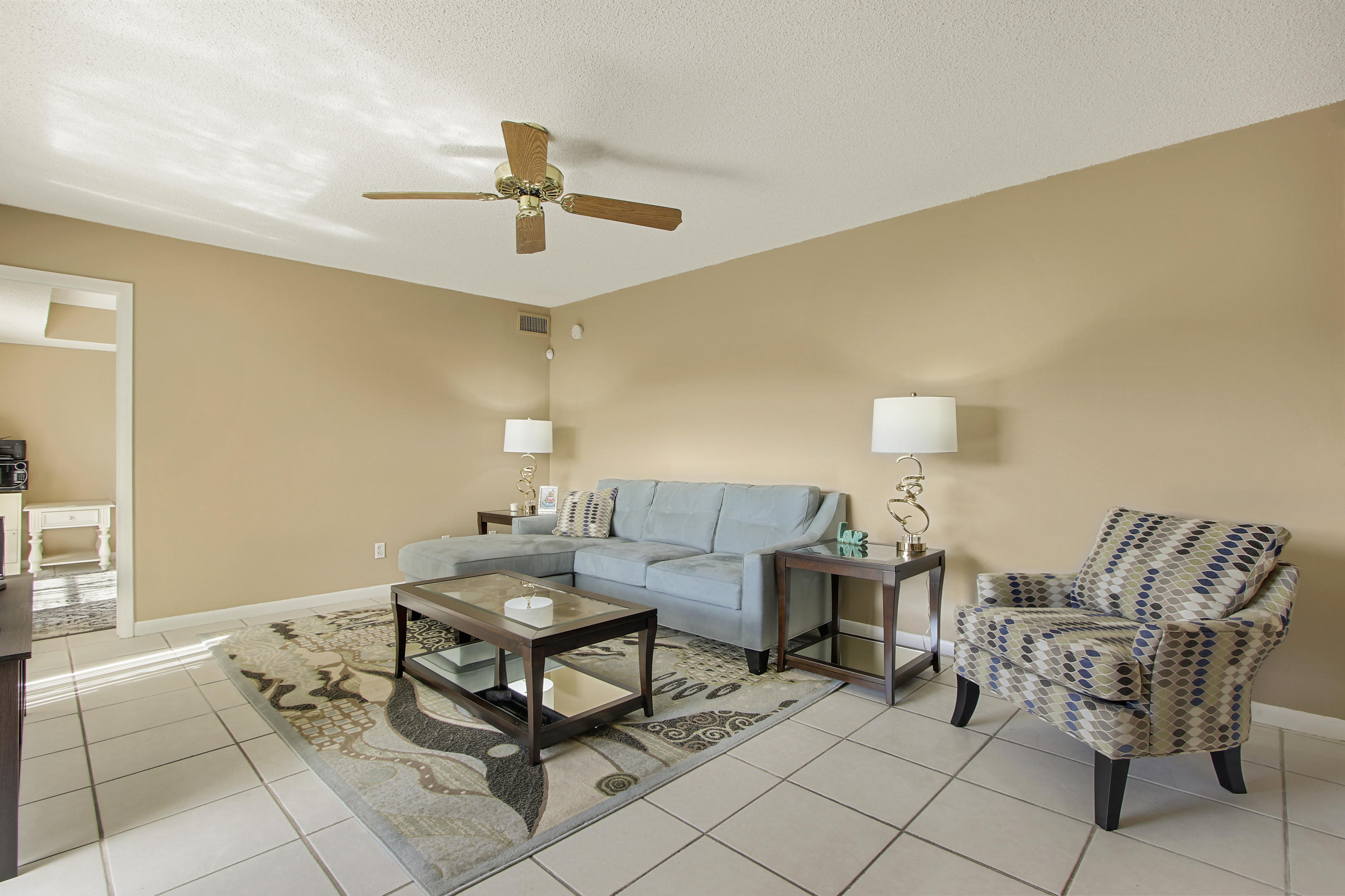 8093 Boca Rio Drive Boca Raton, FL 33433 - Photo 5 of 26 5