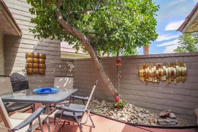 $318,000 | 68473 Calle Toledo, Cathedral City, CA 92234