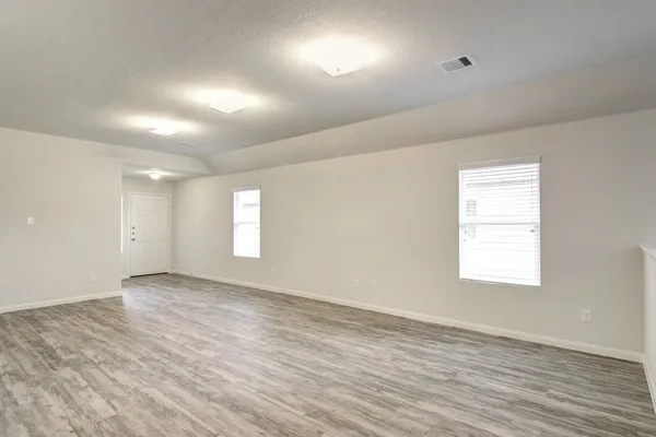 $1,900 | 6127 Dawn Misty Lane, Houston, TX 77048