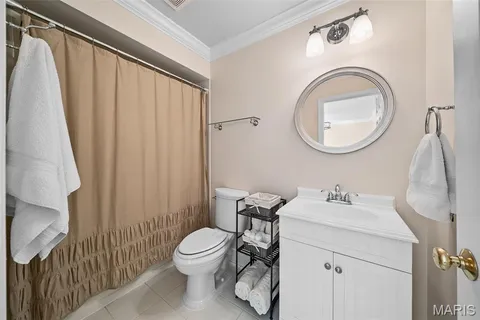 $390,000 | 16437 Cobbleskille Drive, Chesterfield, MO 63017