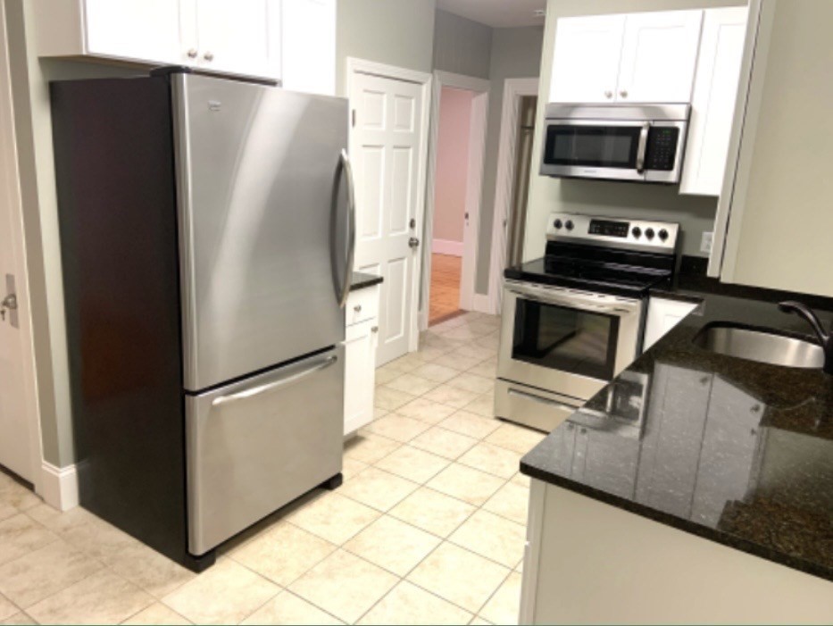 35 Rockwood Road, Unit 2F Norfolk, MA 02056 - Photo 3 of 9 Gallery Image 3