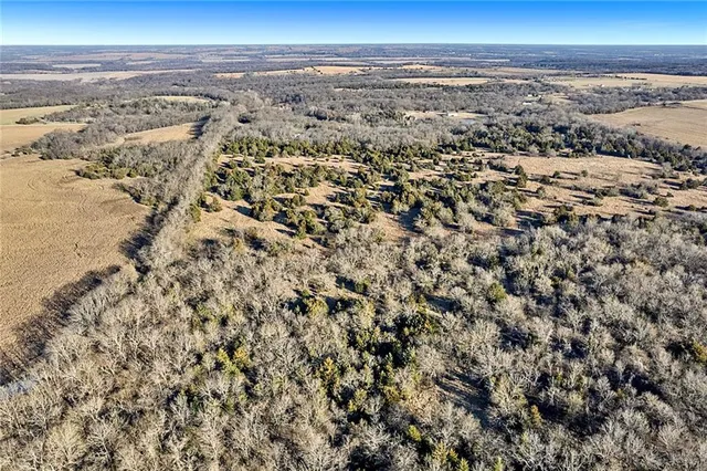 $1,500,000 | 548 Kingman Road, Quenemo, KS 66528